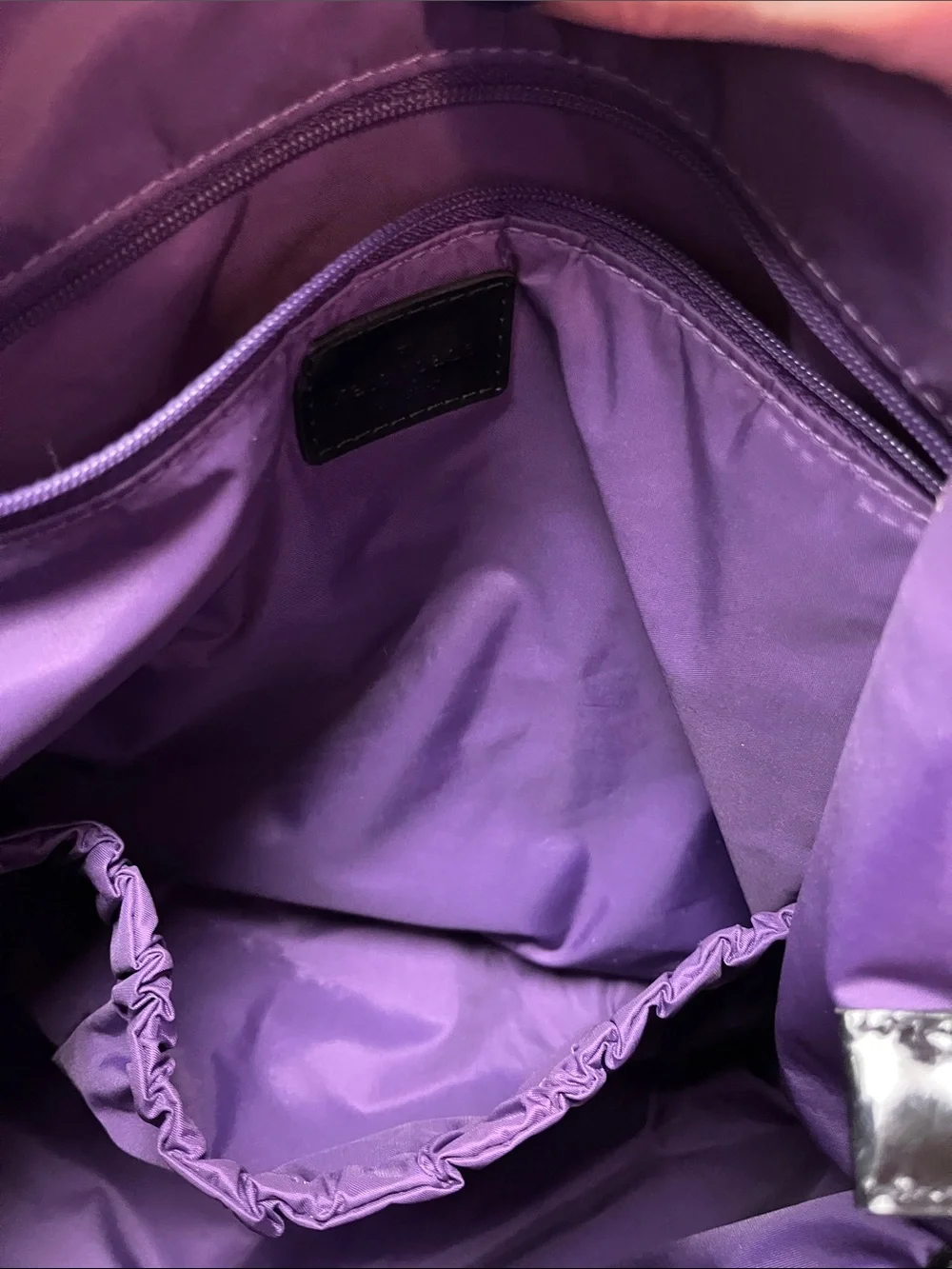 Flawed Kate Spade Stevie Baby/Diaper Bag Blk white herringbone purple interior